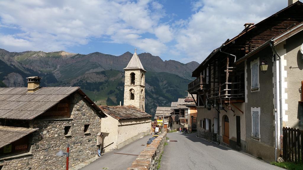 La Rochette Guillestre Exterior photo